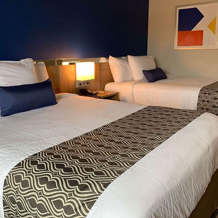 Microtel Inn & Suites By Wyndham Fountain Fort Carson Экстерьер фото